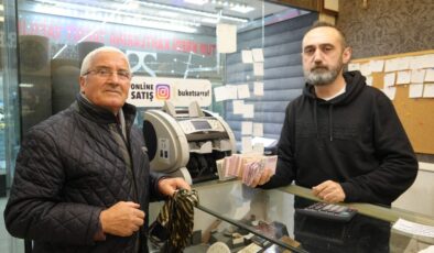 Kırıkkale’de emekli öğretmen yanlışlıkla verilen 100 bin lirayı kuyumcuya teslim etti