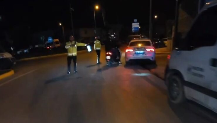 Kocaeli’de polis ile motosiklet sürücüsü arasında tebessüm ettiren diyalog
