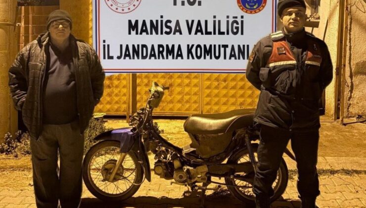 Manisa’da çalınan 2 motosiklet, jandarma sayesinde bulundu