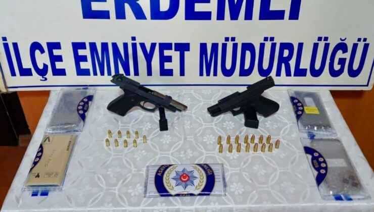 Mersin’de 500 bin TL almaya geldiler polise yakalandılar