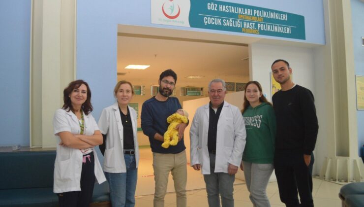 Muğla’da organları dışarıda doğan bebek ameliyat oldu