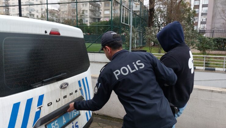 Samsun’da otomobil sürücüsü yol verme meselesinde kamyoneti kurşunladı