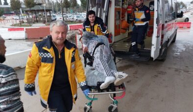 Samsun’da tanımadığı kişiler tarafından bıçaklandı