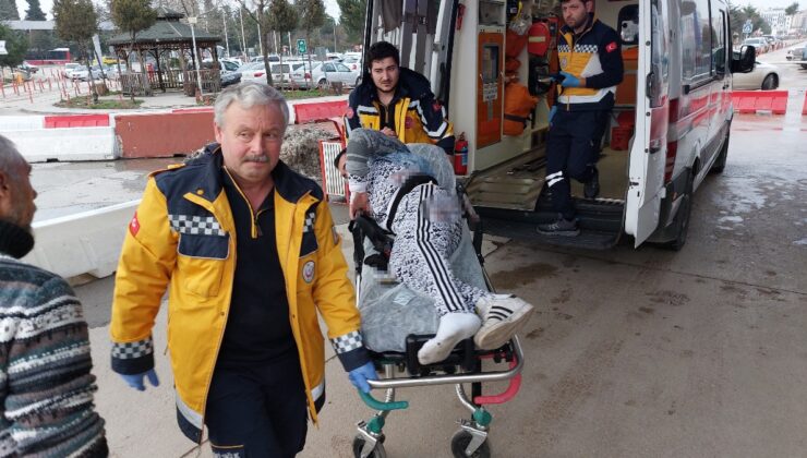 Samsun’da tanımadığı kişiler tarafından bıçaklandı