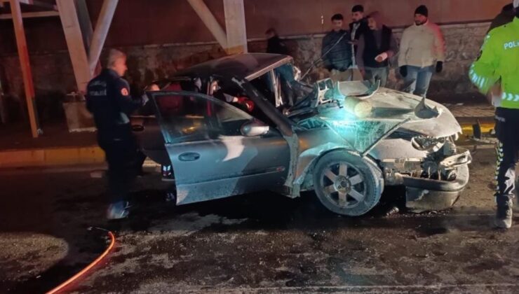 Şanlıurfa’da devrilen otomobilin sürücüsü öldü