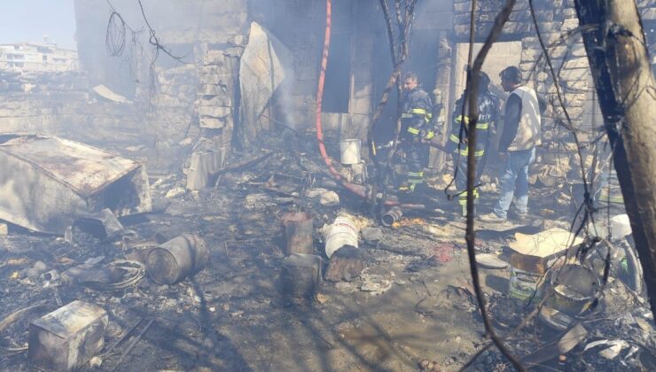 Şanlıurfa’da ev yangınında köpek ve tavuklar yanarak telef oldu