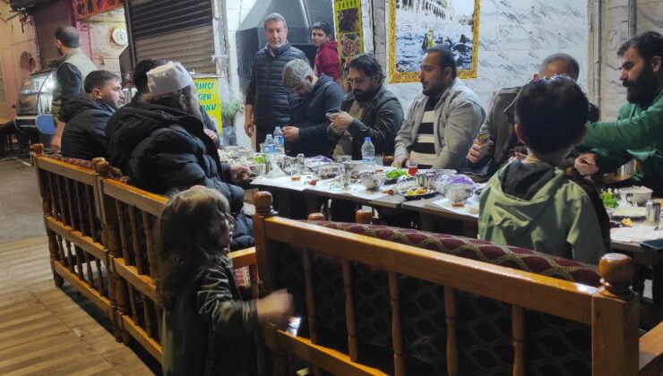 Şanlıurfa’da sahurda ciğer keyfi