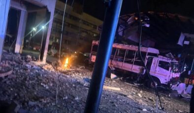 Tayland’ın güneyinde art arda silahlı ve bombalı saldırı: 5 ölü