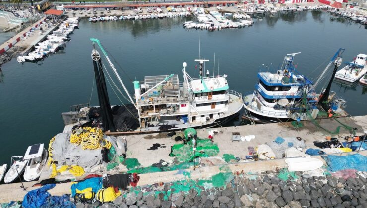 Tekirdağ’da balıkçılara ‘müsilaj’ engeli: Avlanmayı bıraktılar