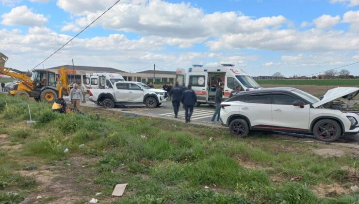 Tekirdağ’da zincirleme kaza: 3’ü askeri personel 6 kişi yaralandı