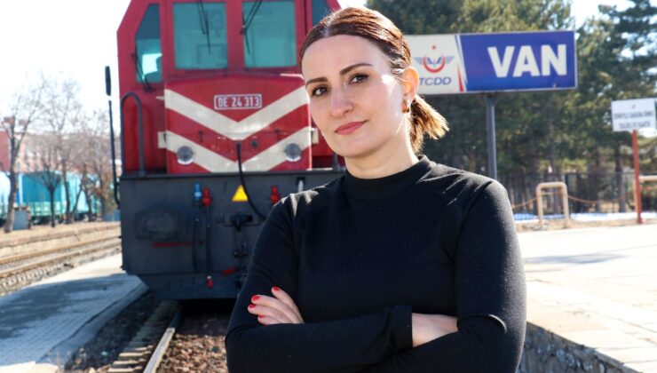 Van’ın kadın makinisti azmiyle takdir topluyor