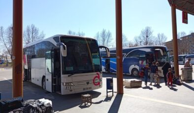 Abdulkadir Uraloğlu: Bayramda otobüs firmalarına ek sefer konuyor