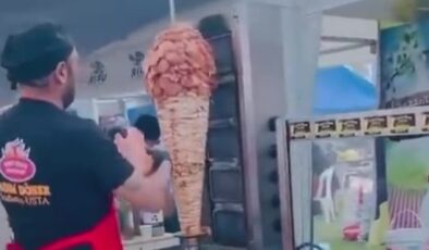 Adana karnavalında mide bulandıran görüntüler