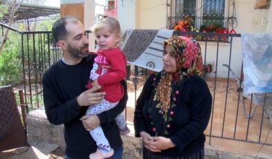 Adana’da Kübra Naz’ın biyonik kulağı çalındı