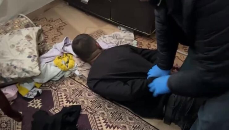 Adana’da yatağında 71 paket uyuşturucuyla yakalanan şüpheliden ilginç savunma