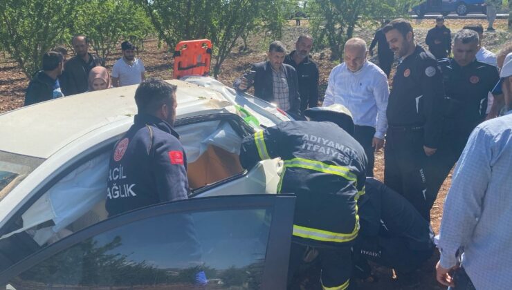Adıyaman’da otomobil ile hafif ticari araç çarpıştı
