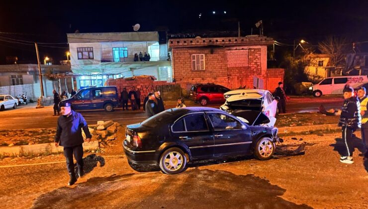 Adıyaman’da otomobiller çarpıştı: 11 yaralı