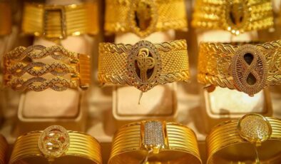 Altın kilogramı günü 3 milyon 722 bin liradan tamamladı