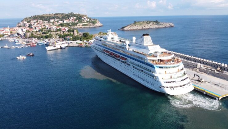 Amasra’da bayram yoğunluğu: 14 bin 600 araç giriş yaptı