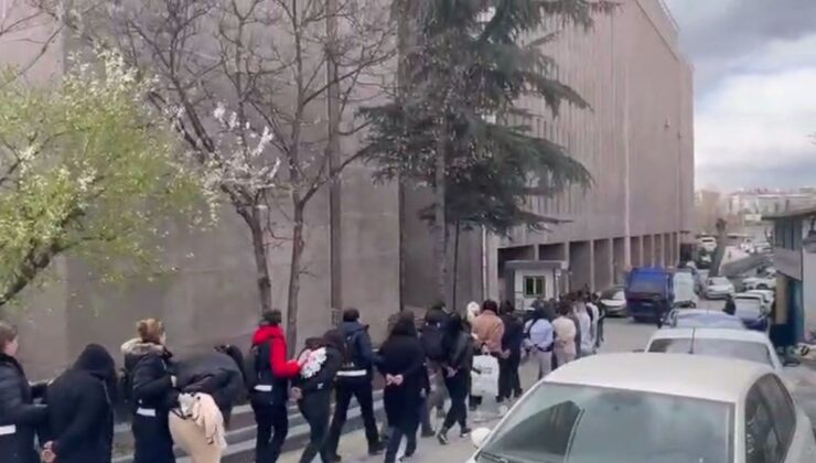 Ankara’da gasp çetesine baskın: 22 gözaltı