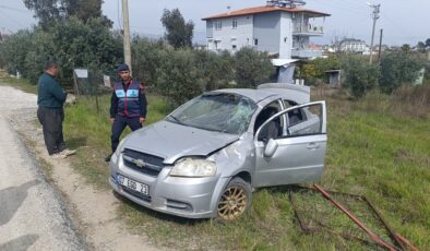 Antalya’da aşırı hız yapılan araç takla attı: Yolcu camdan fırladı