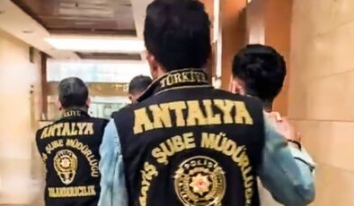 Antalya’da başkomiser ve savcı yalanıyla 420 bin TL’lik dolandırıcılık