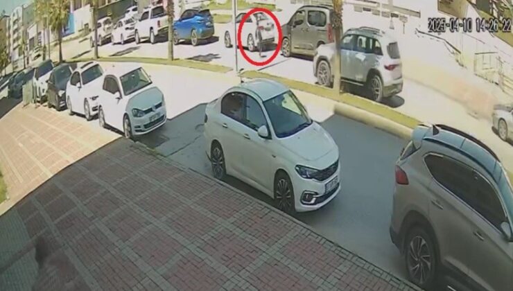 Antalya’da otizmli çocuğa otomobil çarptı