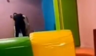Antalya’da özel spor salonunda otizmli çocuğa defalarca vurdu