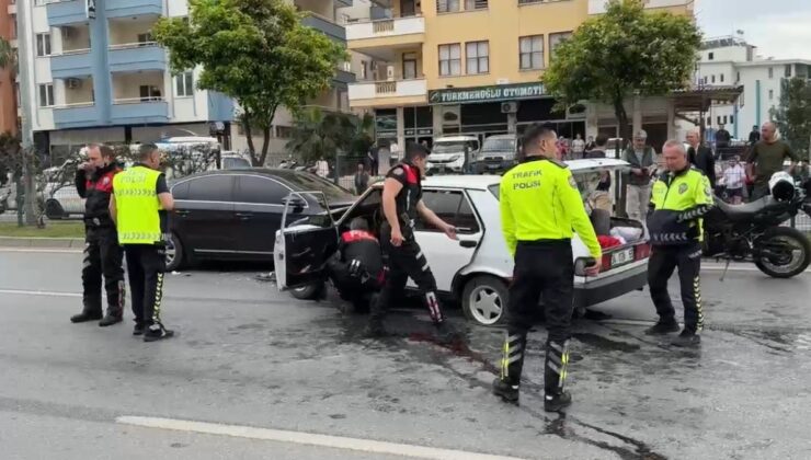 Antalya’da polisten kaçarken kaza yaptı