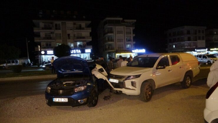 Antalya’da zincirleme kaza, 1 kişi yaralandı