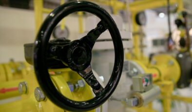 Avrupa’da doğalgaz fiyatları, ABD ek vergilerine sert düşerek tepki verdi