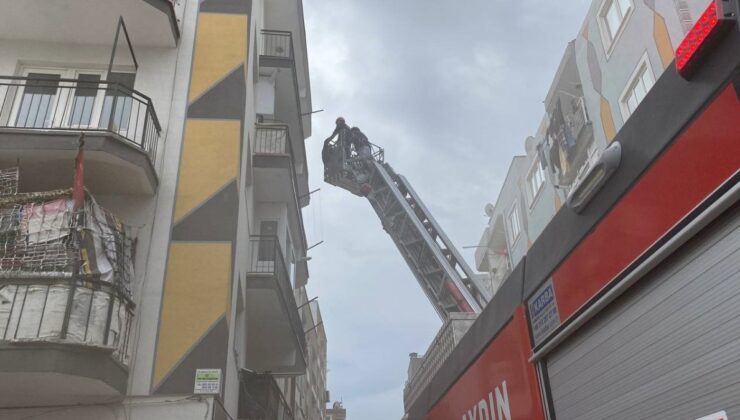 Aydın’da beş katlı apartmanda yangın