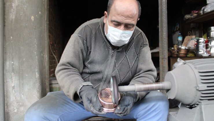 Aydın’da kalay ustası Uçar’dan ‘çırak sıkıntısı’ sitemi: Bakır bitmez ama usta bitti
