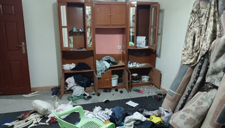 Batman’da ölen kadının evine girerek hırsızlık yaptılar