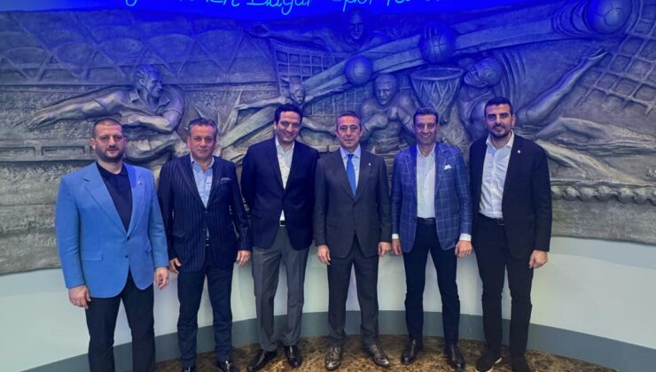 Boks Federasyonu Başkanı Suat Hekimoğlu’ndan Fenerbahçe Başkanı Ali Koç’a ziyaret