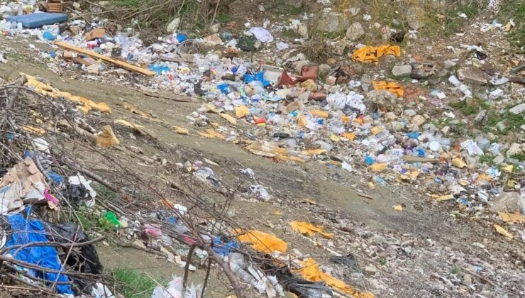 Bolu Göynük’te çöp dağları