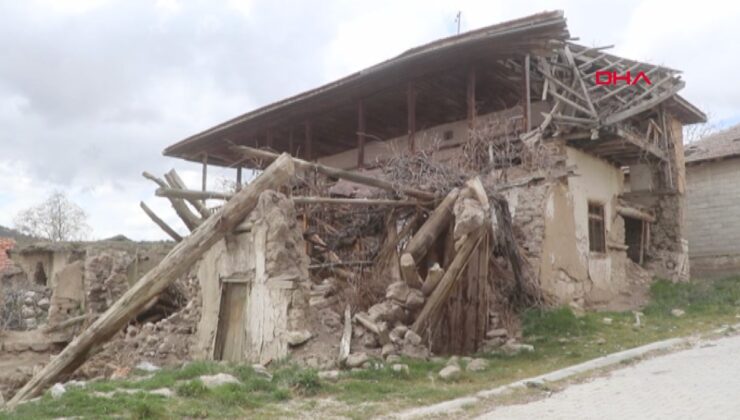 Burdur’da tescilli evde yıkılma tehlikesi