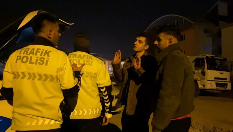 Bursa’da ehliyetsiz sürücüden polise tepki: İnşallah gece rahat uyursunuz
