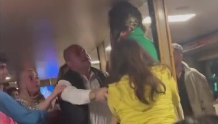 Büyükada vapurunda kadın yolcular birbirine girdi