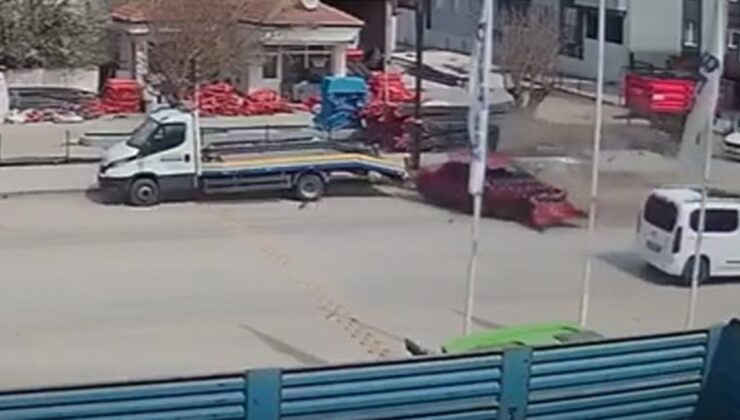 Çorum’da otomobillerin çarpıştığı kaza kameraya yansıdı
