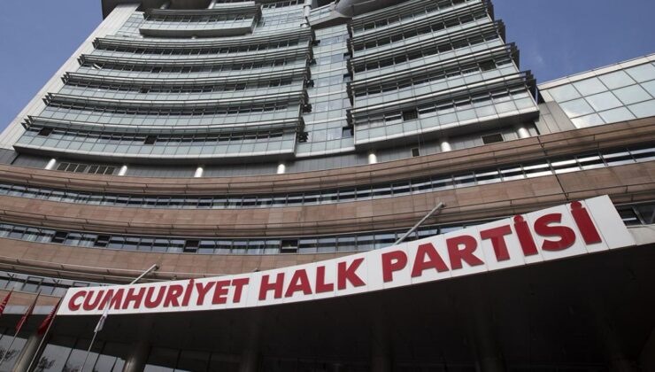 Cumhuriyet Halk Partisi olağanüstü kurultaya gidiyor