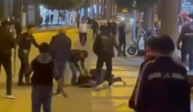 Denizli’de laf atma tartışması bıçaklı kavgaya dönüştü