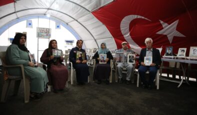 Diyarbakır annelerinin evlat nöbeti Ramazan Bayramı’nda da sürüyor