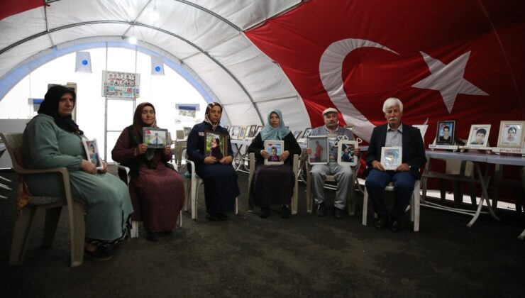 Diyarbakır annelerinin evlat nöbeti Ramazan Bayramı’nda da sürüyor