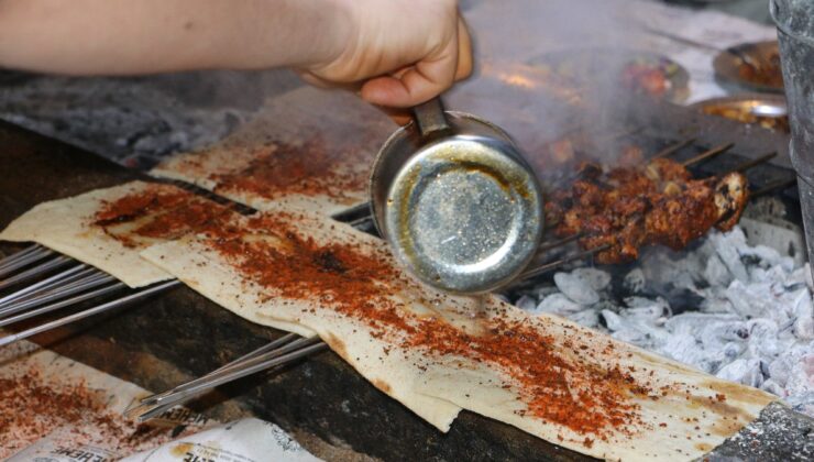 Diyarbakır’da bayramda 50 ton tescilli ciğer kebabı tükendi