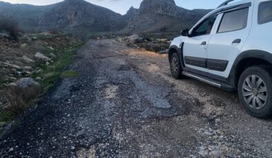 Diyarbakır’da Dem Partili belediyeye bozuk yol tepkisi