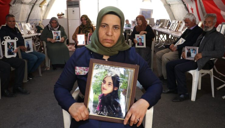 Diyarbakır’da evlat nöbetinde 11’inci bayrama giriliyor