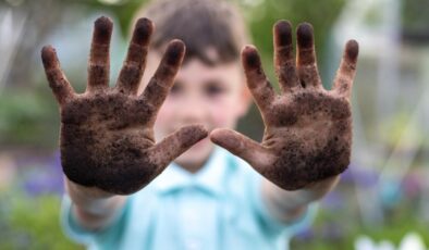 Doğada vakit geçiren çocuklar daha dirençli oluyor