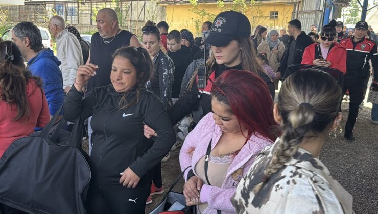 Edirne’de pazarda hırsızlık yapan yabancı uyruklu 4 kişi yakalandı