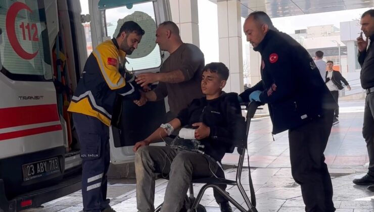 Elazığ’da 14 yaşındaki çocuğun eli çapa makinesine sıkıştı